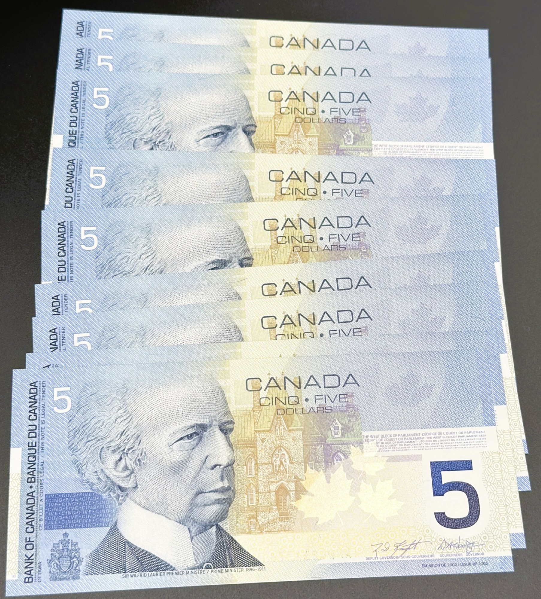 5 DOLLARS 2001 – Image 2
